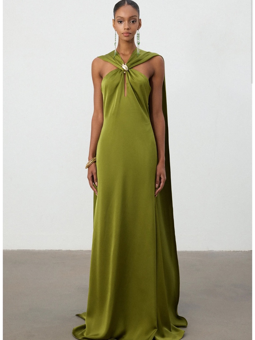 NWT Elegant Olive Green Maxi Gown with Twist Halter Neck Black Tie Formal